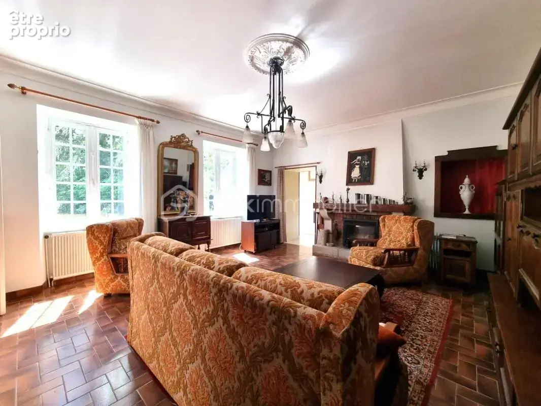 QUIMPER – Maison de maître 1900 de 170 m² sur 2 900 m² avec dépendances - photo 8