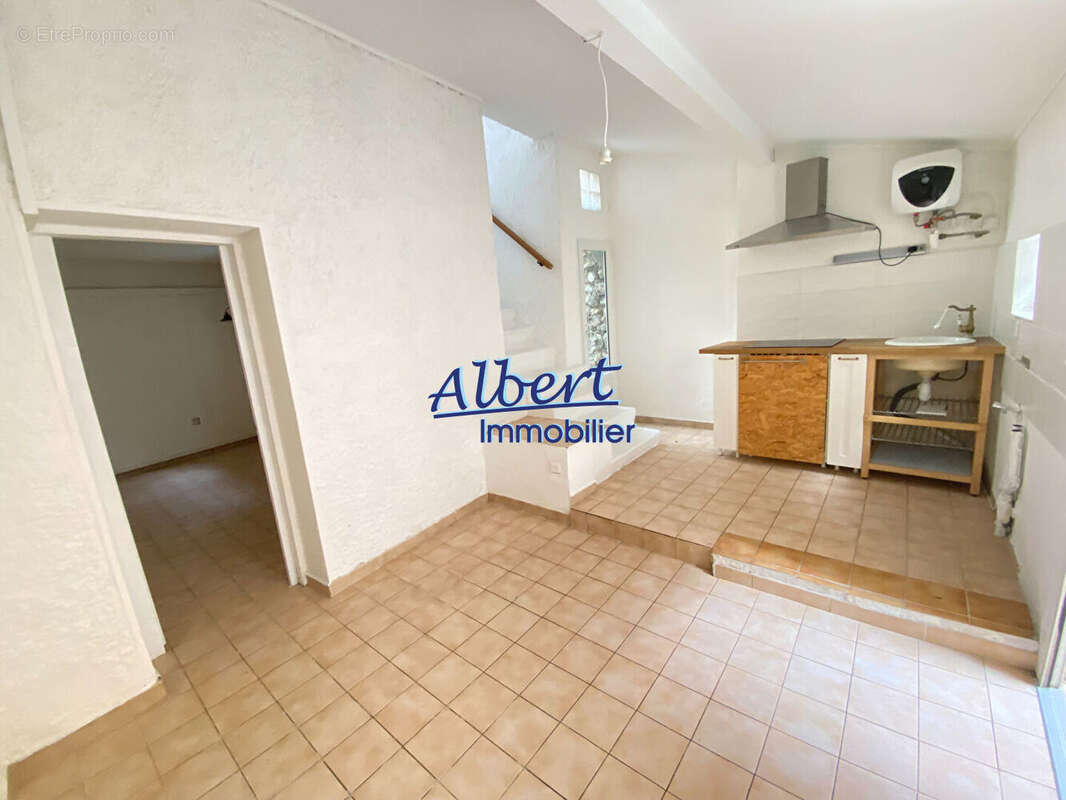 Appartement à OLLIOULES