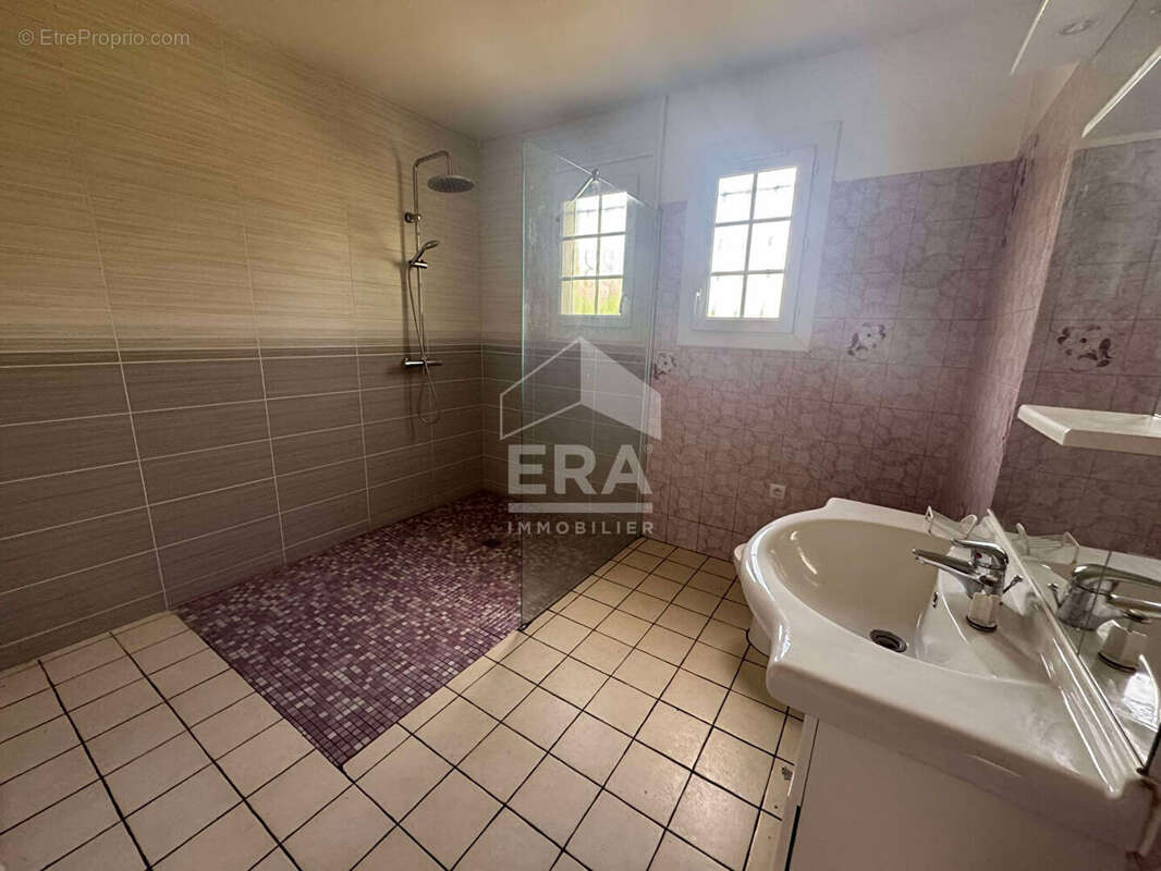 Maison à SAINT-SAVIN