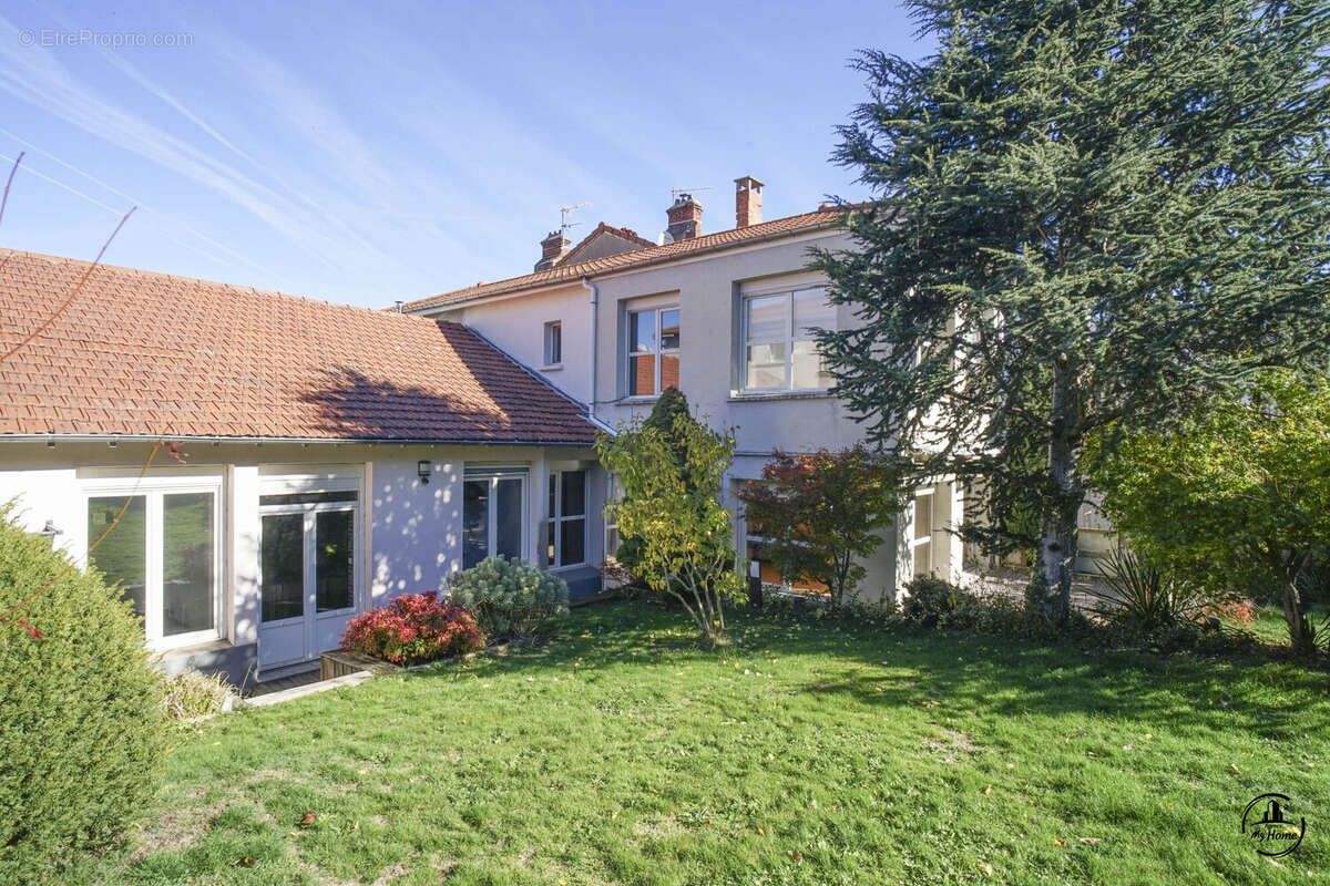 Maison à SAINT-ETIENNE