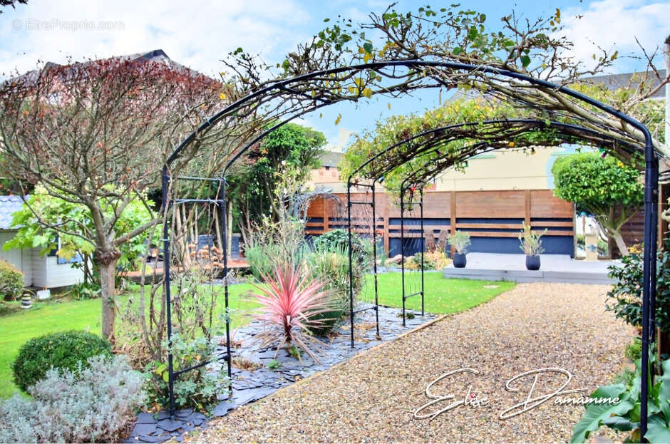 Maison à MONTIVILLIERS