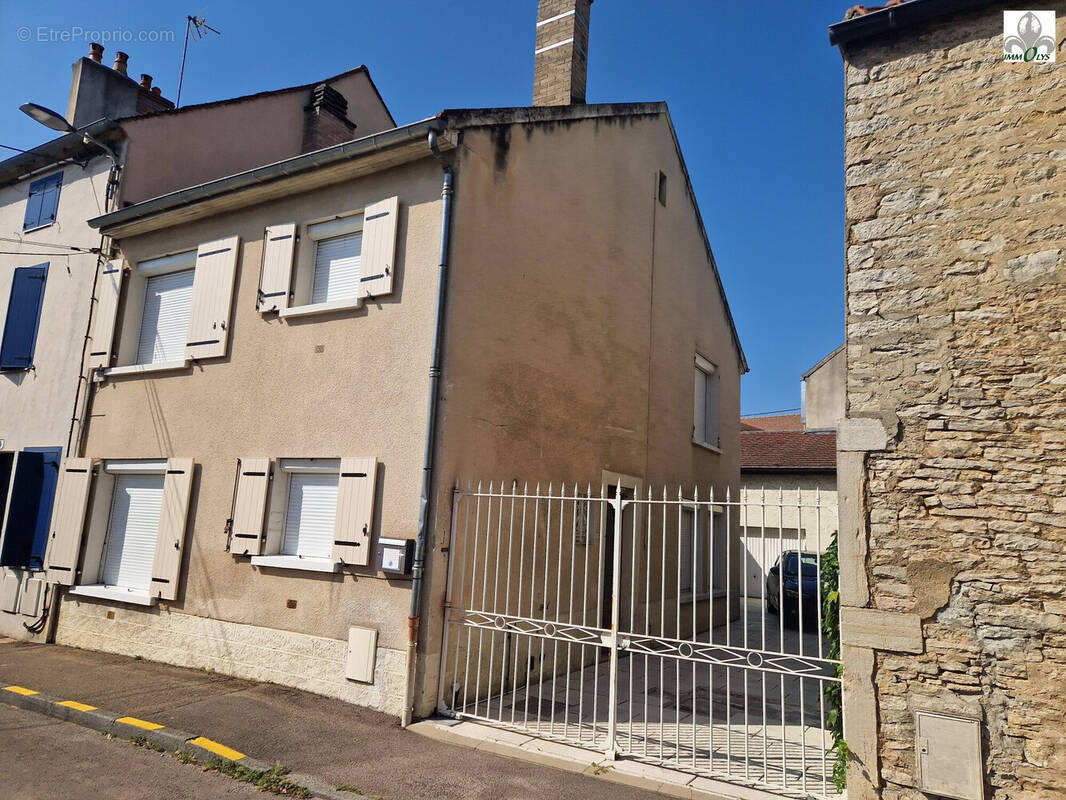 Maison à BEAUNE