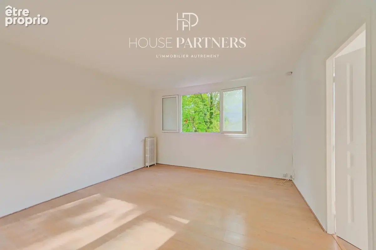 Appartement rénové 4 pièces - marly-le-roi - photo 2