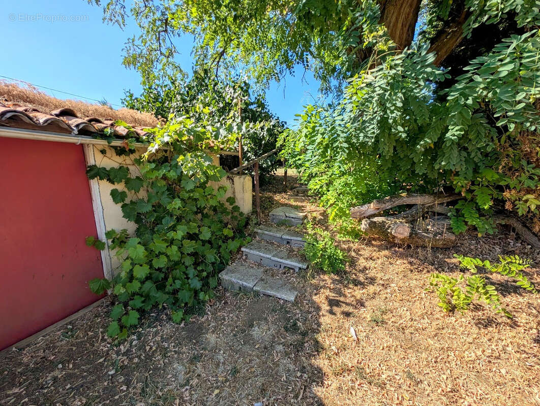 Charmante fermette sur terrain 526m2 - photo 12
