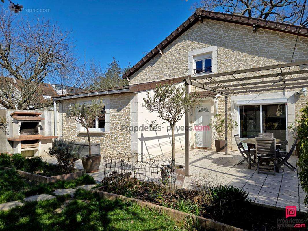 Maison à MORSANG-SUR-ORGE