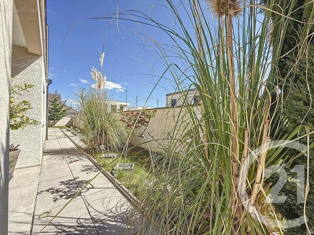 Maison à PERRIGNY-LES-DIJON