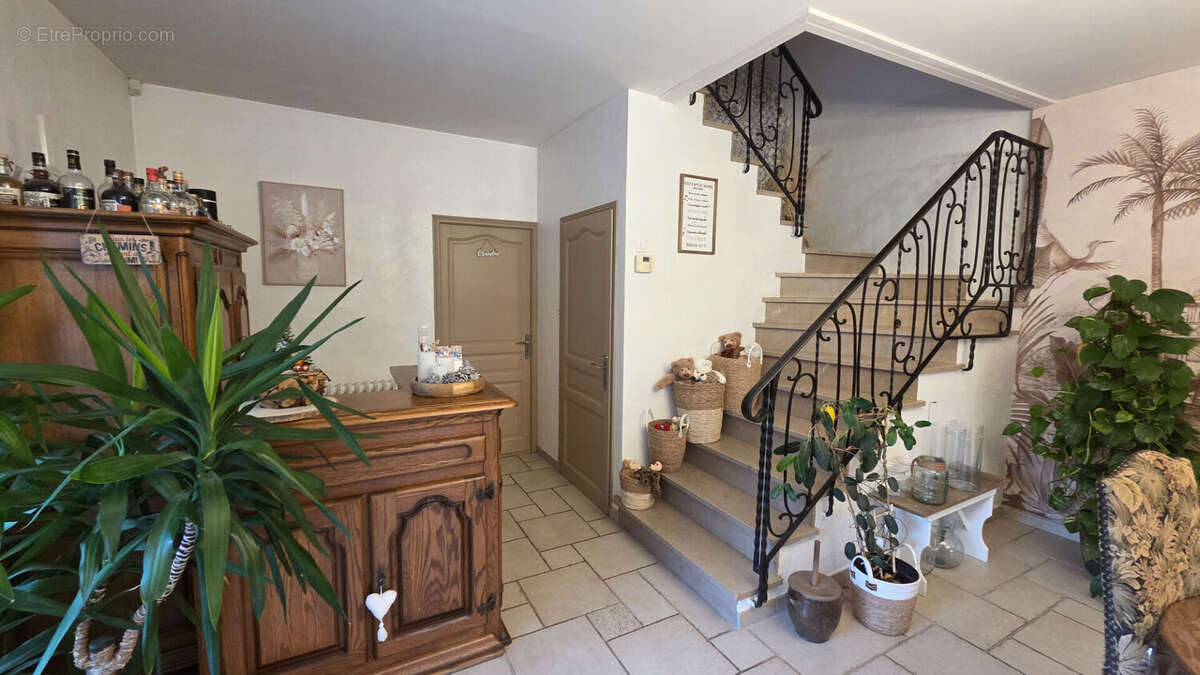 Maison à AVESNES-LES-AUBERT