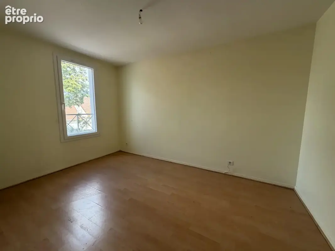 Maison 4 pièces 90 m² à vendre à Voisins-Le-Bretonneux (78960) - photo 10