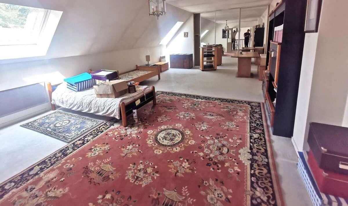 Maison à MONTFORT-L'AMAURY