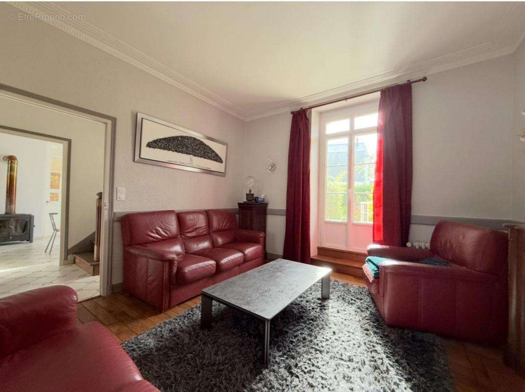 Maison à MALESTROIT