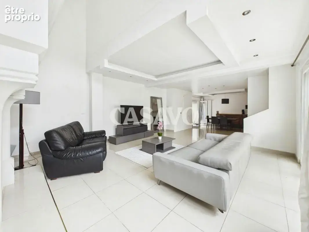 Vente Maison 6 pièces de 190m² - 94700 Maisons-Alfort - photo 2