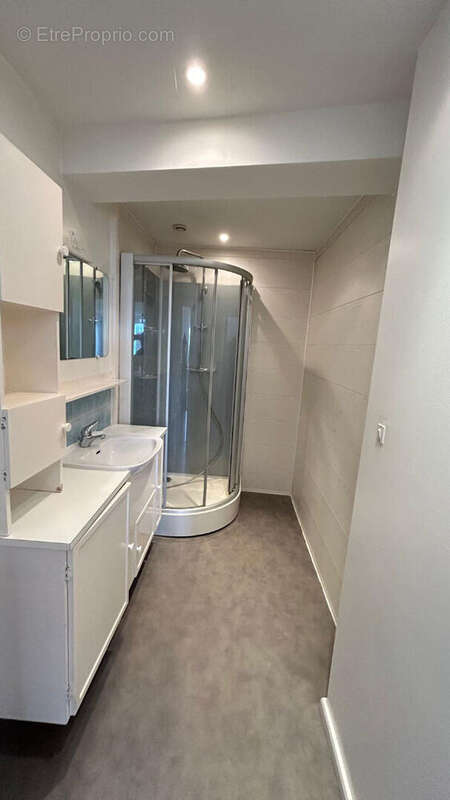 Maison à SAINT-MEDARD-EN-FOREZ