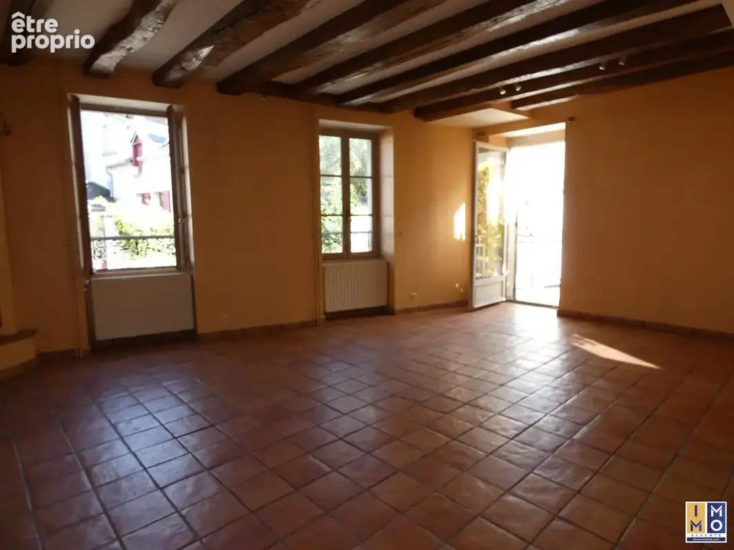 Maison 4 pièces 109 m² à vendre à Les Aix-D'angillon (18220) - photo 2