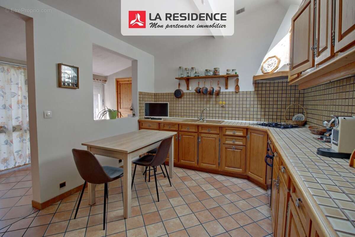 Maison 101 m² à Conflans-Sainte-Honorine  - photo 7