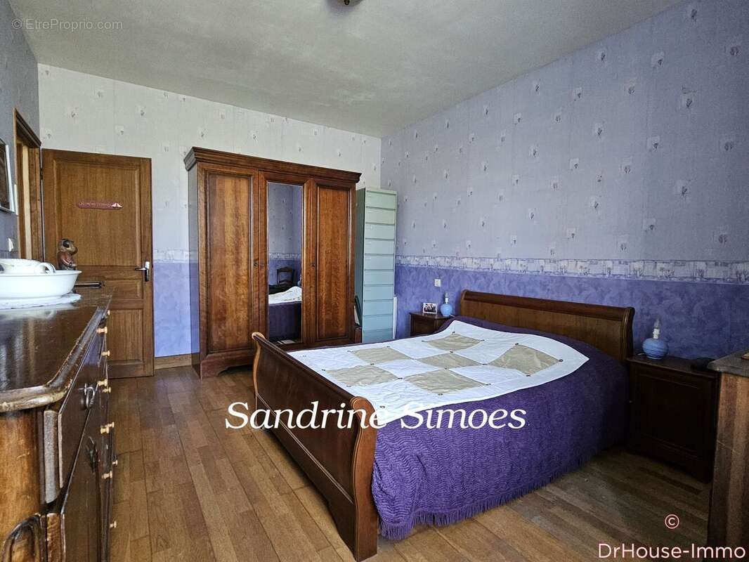 Maison à MAUPREVOIR