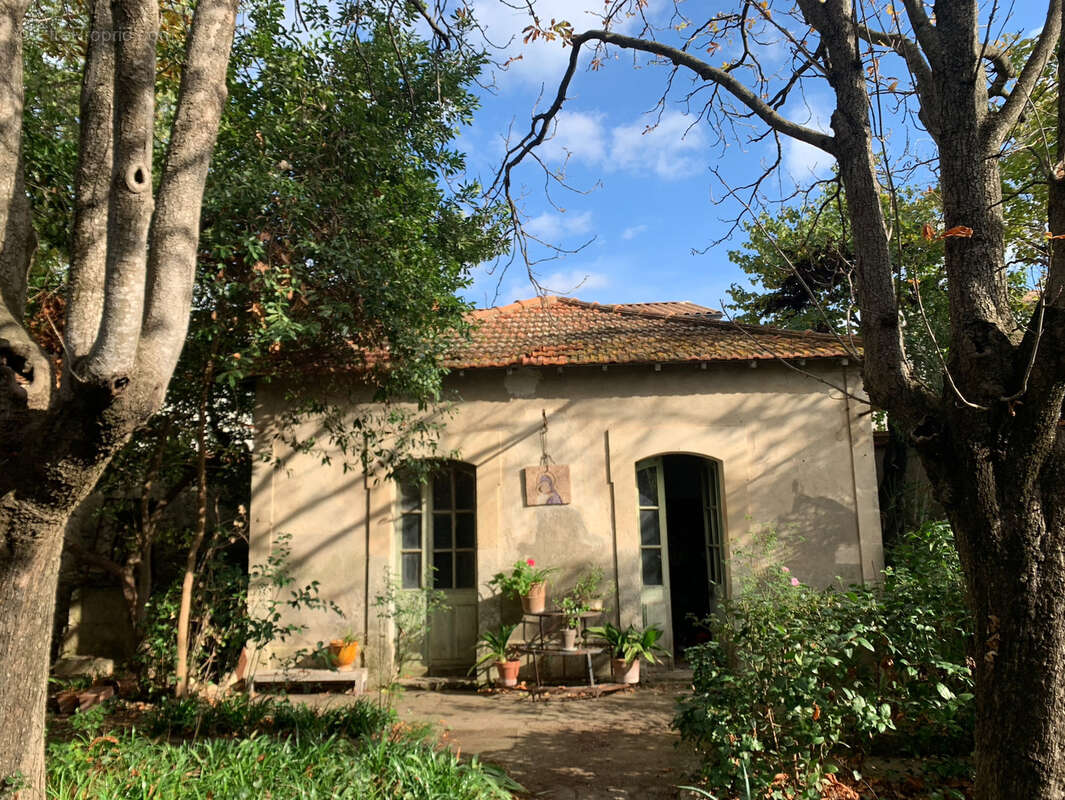 Maison à UCHAUD