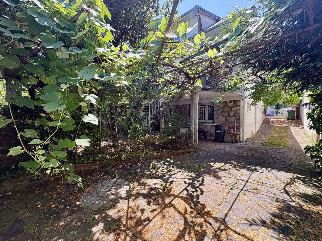 Maison Chatillon 7 pièce(s) 192.92 m2 - photo 16