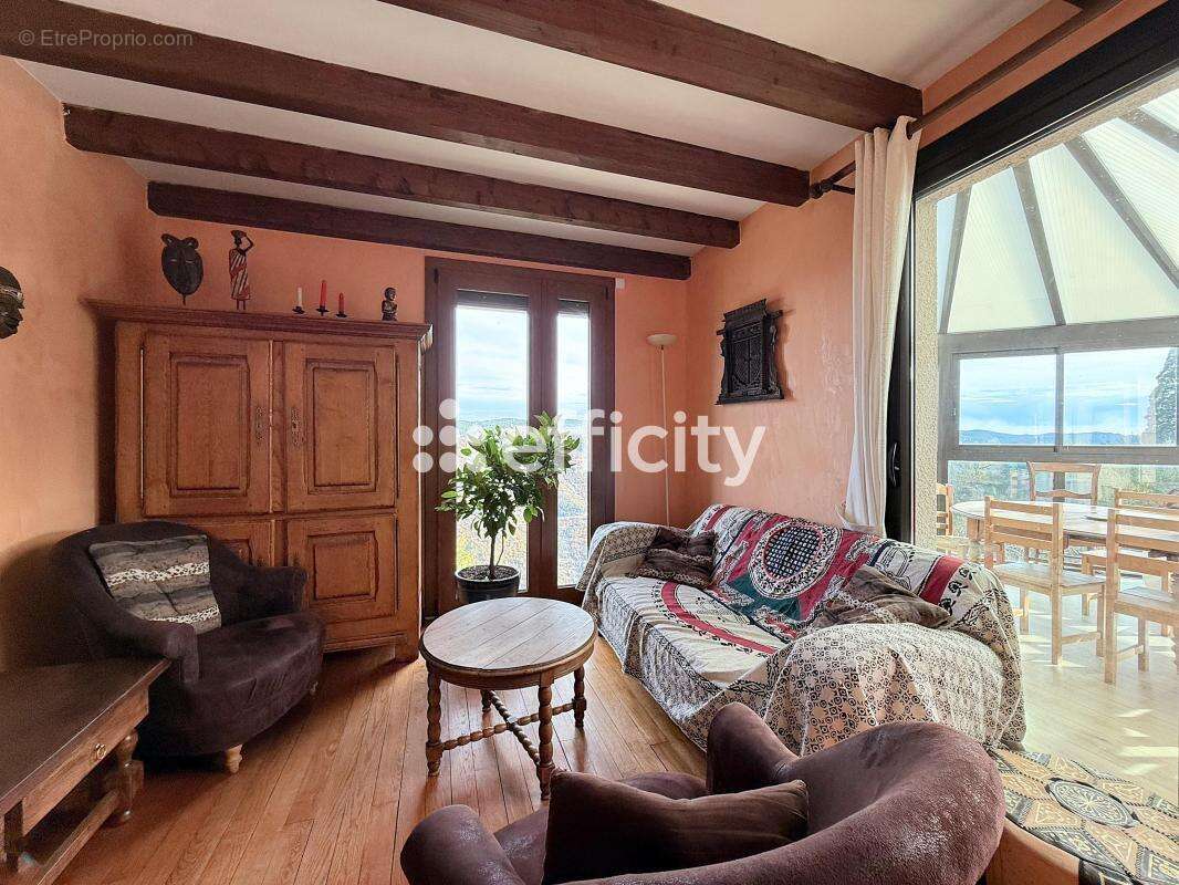 Maison à LE MASSEGROS