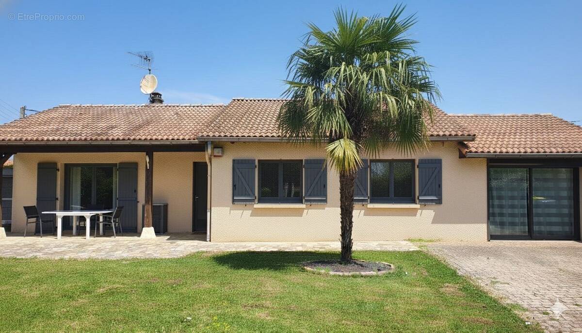 Maison à LES CHERES