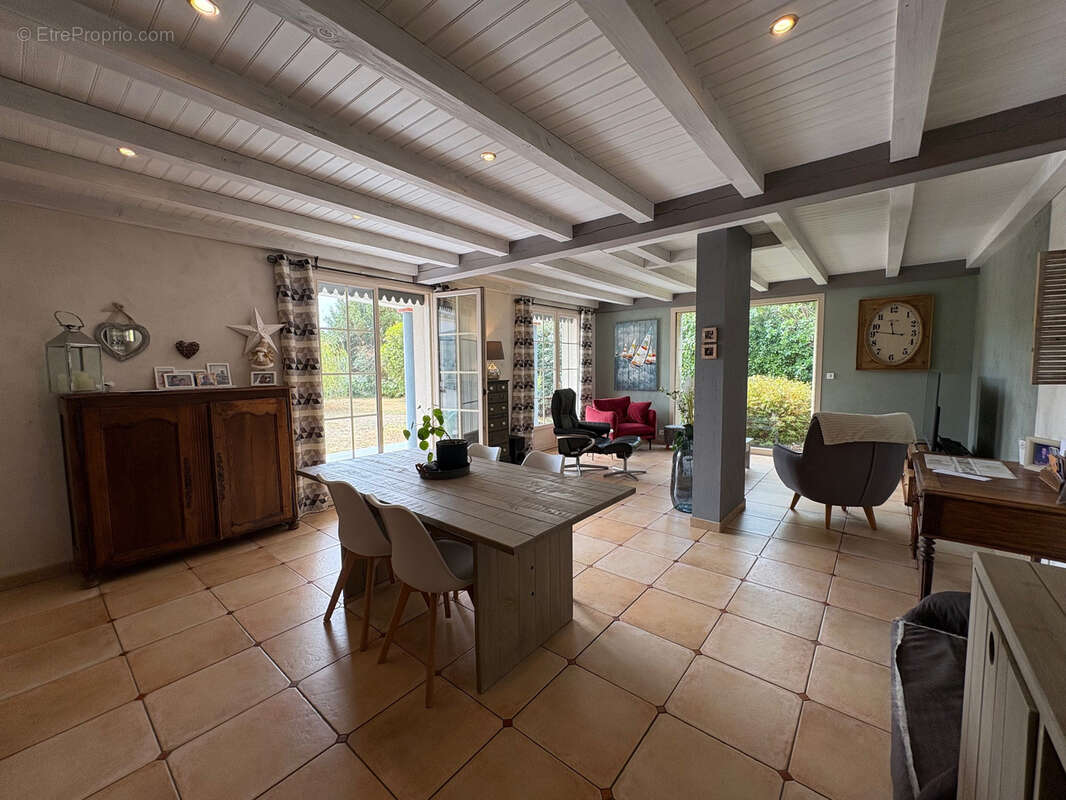 Maison à PREFAILLES