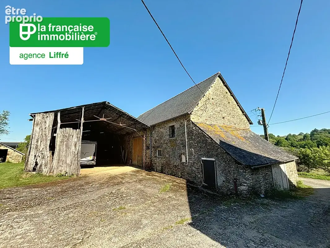 Maison à LA BOUEXIERE