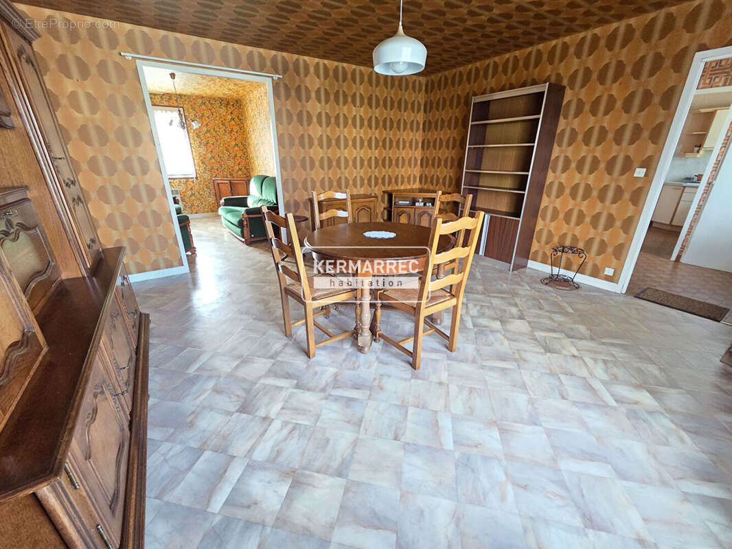Maison à TRIGNAC