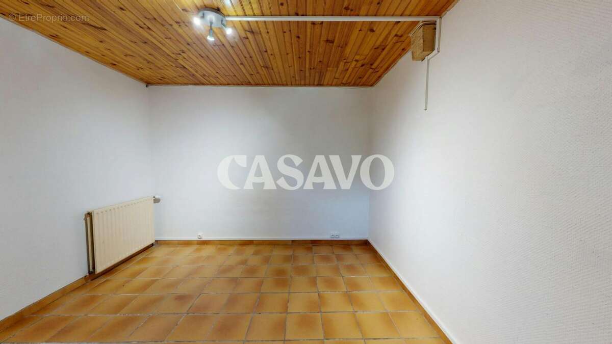 Vente Maison 6 pièces de 237m² - 31560 Nailloux - photo 6