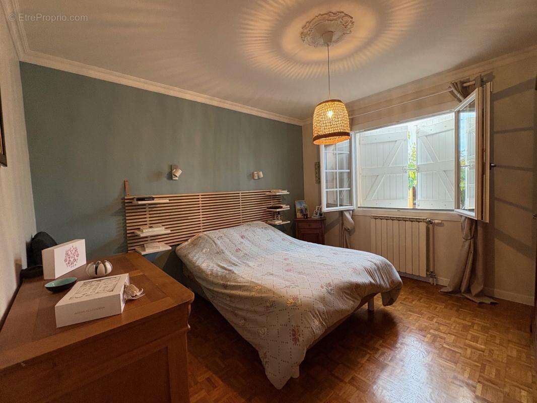 Maison à LACOURT-SAINT-PIERRE