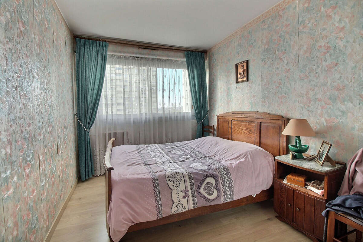 Appartement à COLOMBES