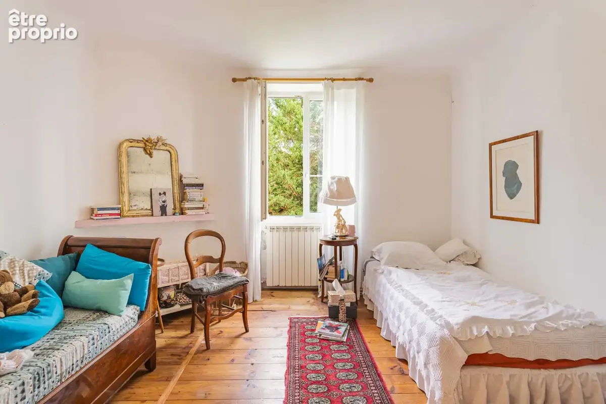 Bidache - Maison de caractère - 180 m2 - 6 pièces - photo 9