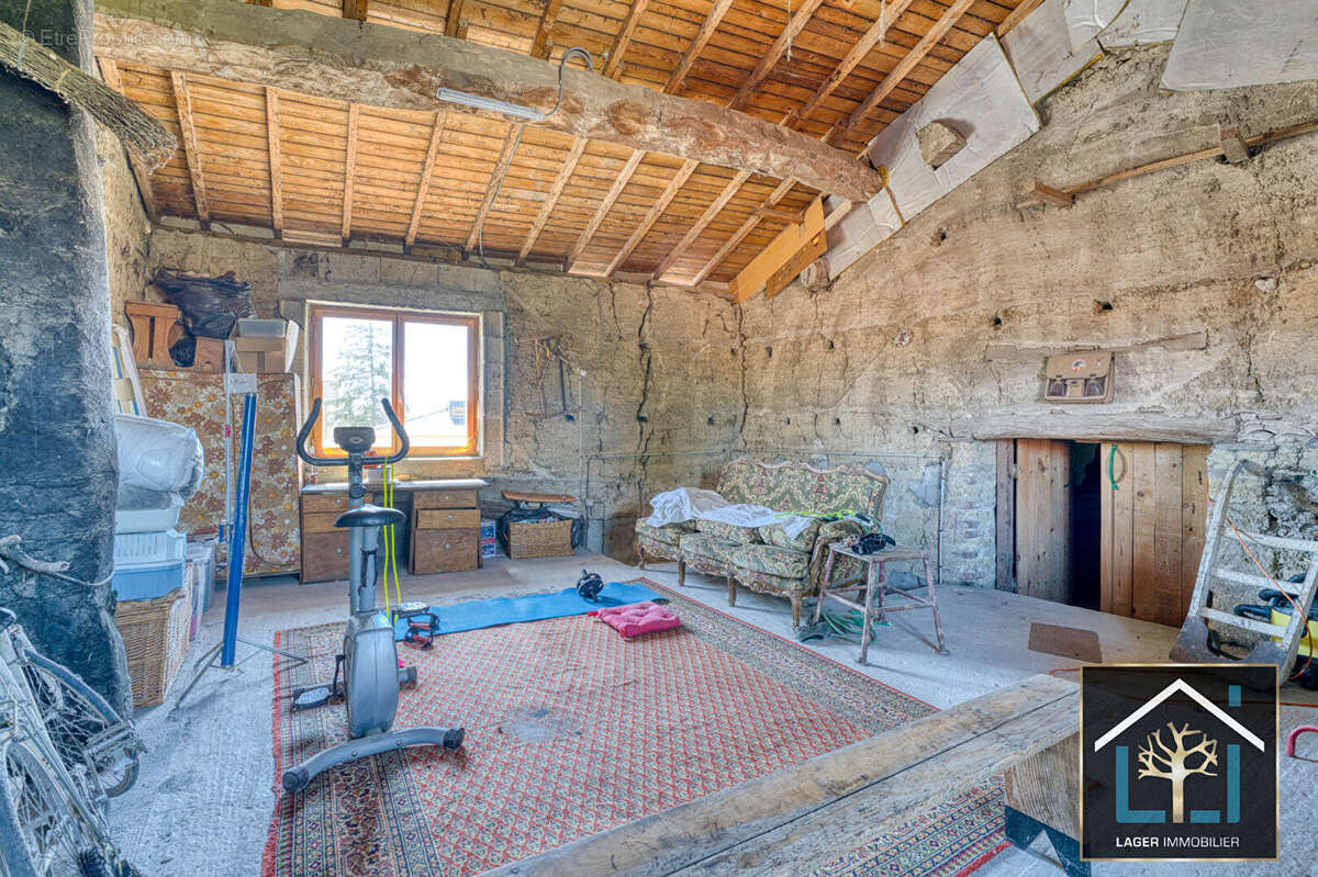Maison à NIEVROZ