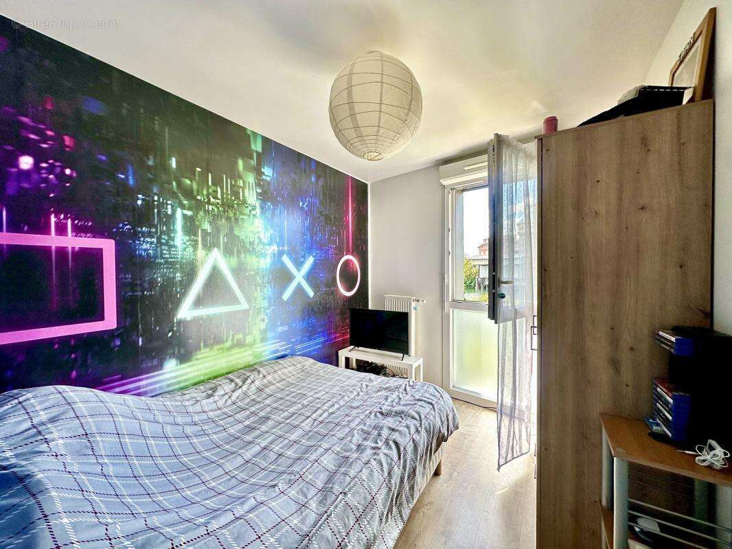 Appartement à CORBEIL-ESSONNES