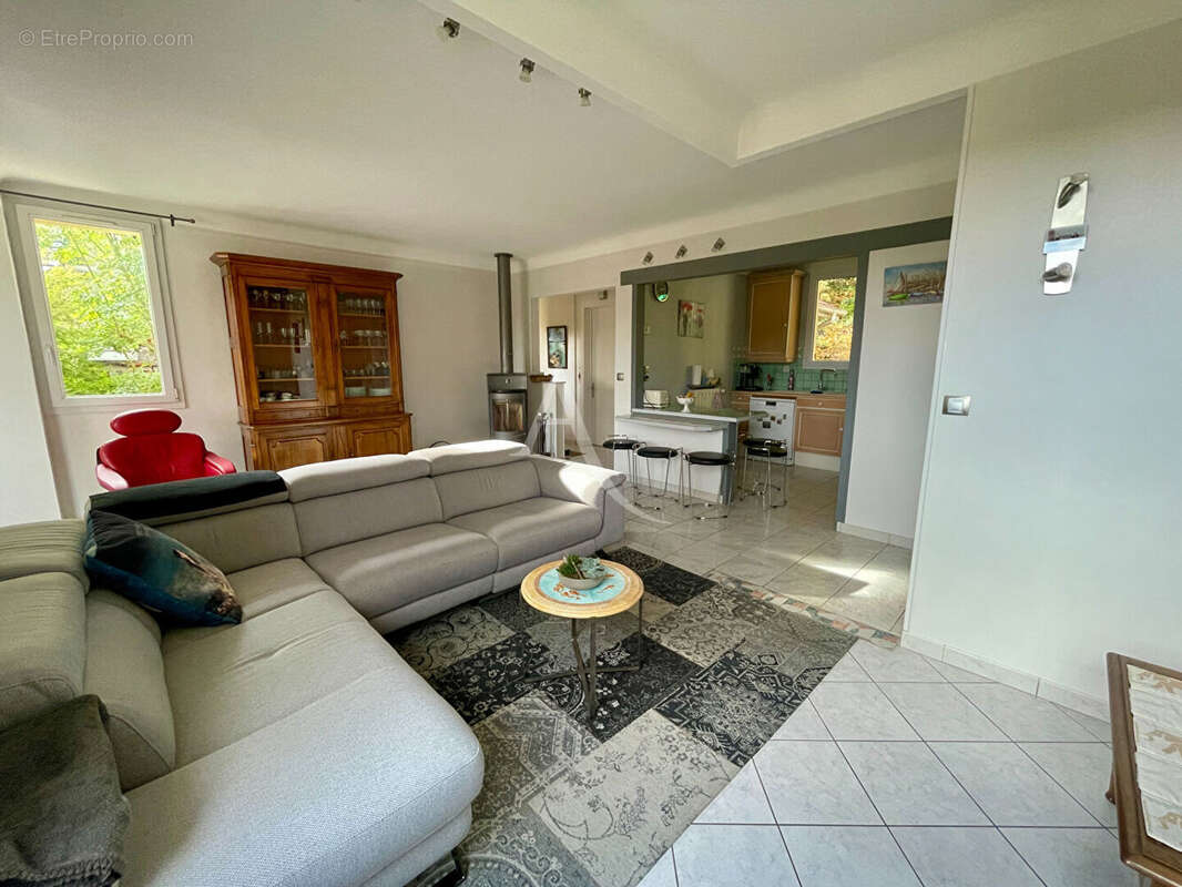 Maison à GIF-SUR-YVETTE