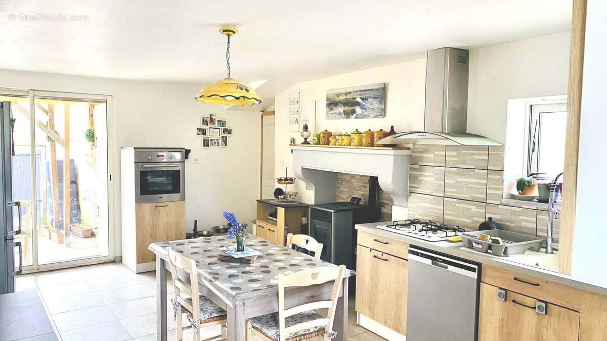 Maison à CHENEVELLES