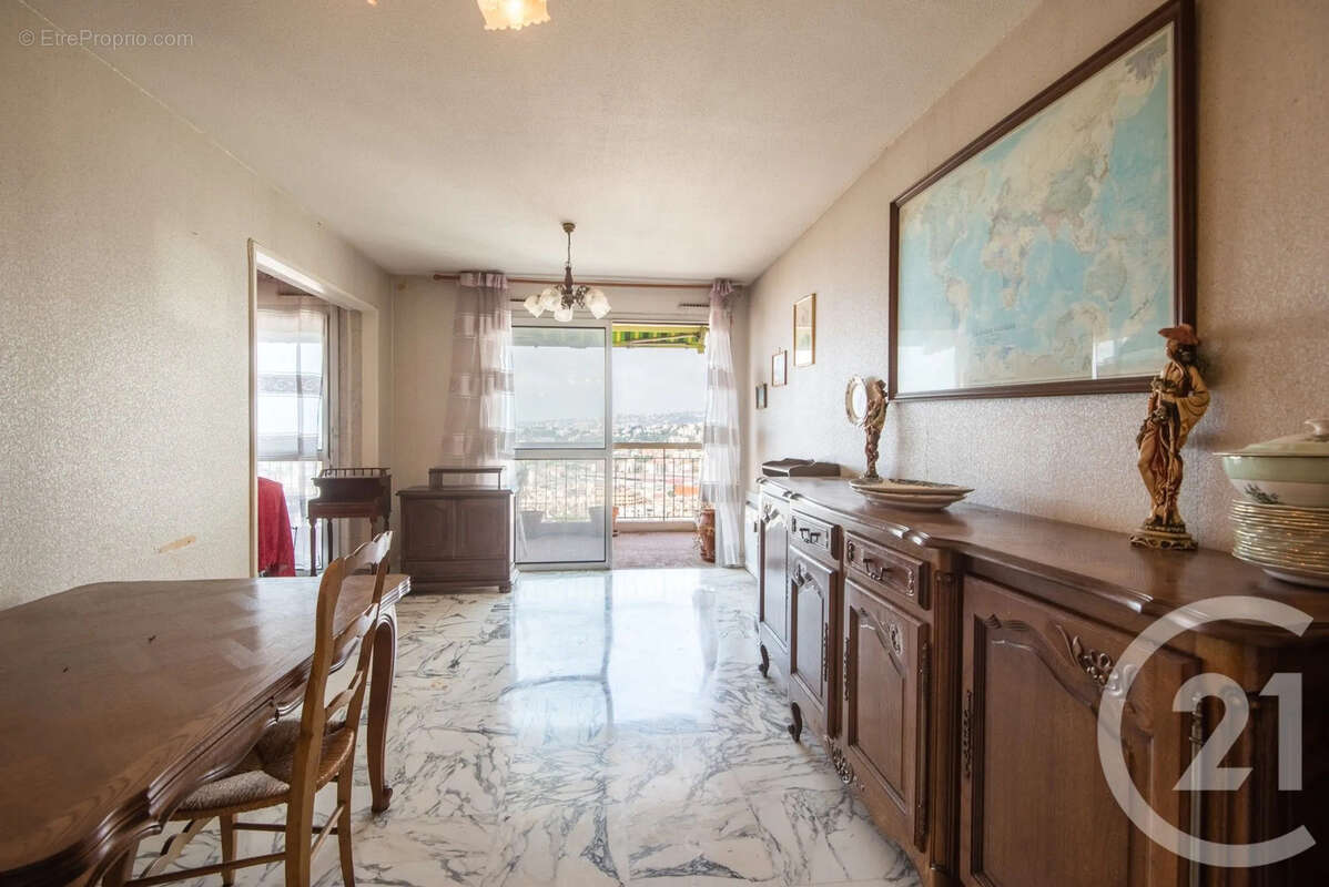 Appartement à NICE