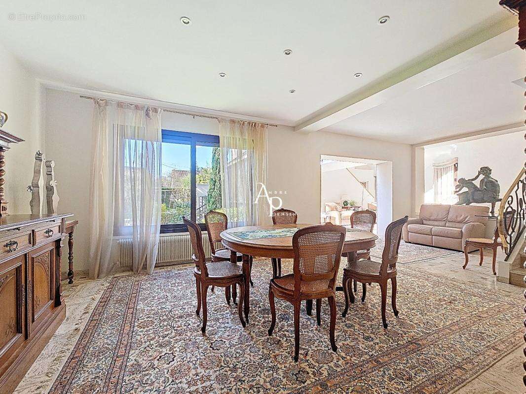 Maison à FONTENAY-AUX-ROSES