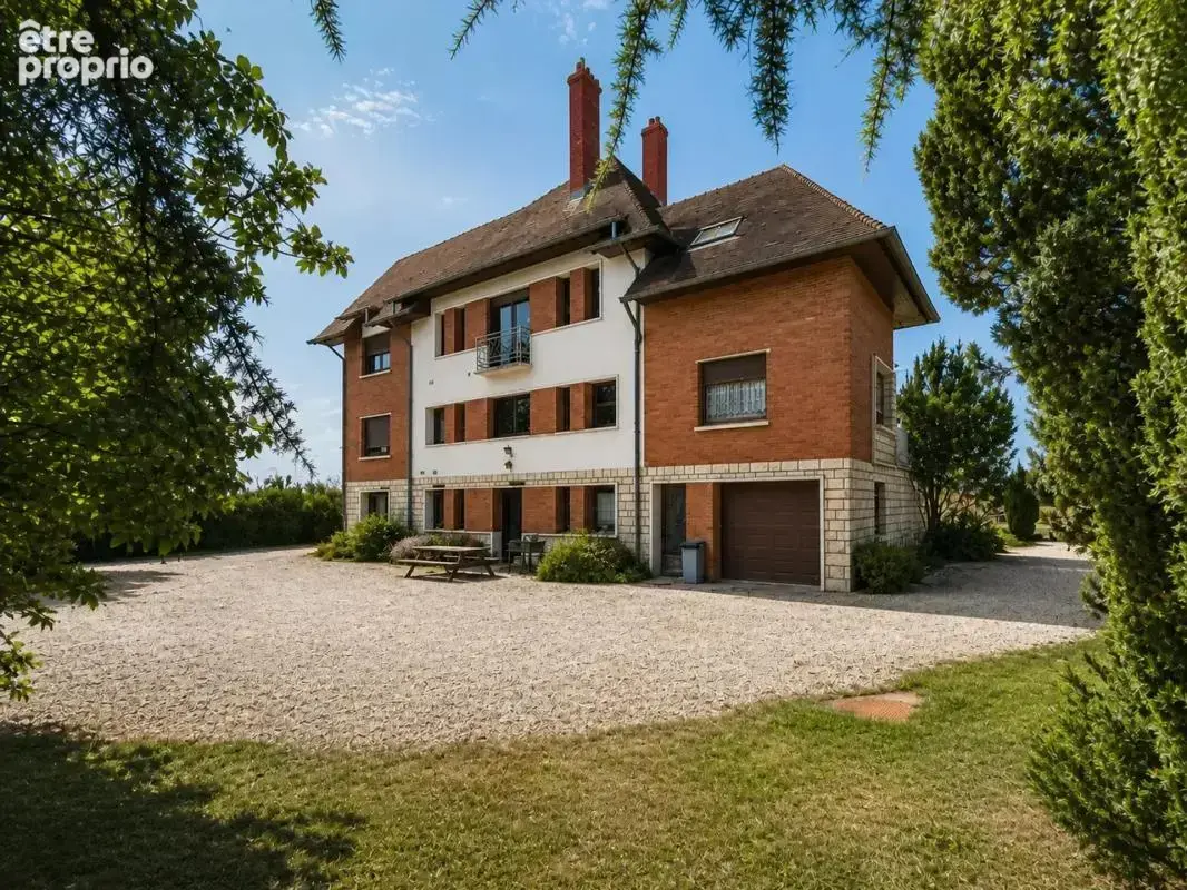 Maison de 9 pièces de 303m² à Guilly - photo 26