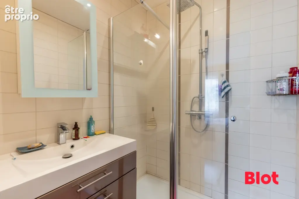 Maison 6 pièces 111 m² à vendre à Vern-Sur-Seiche (35770) - photo 7
