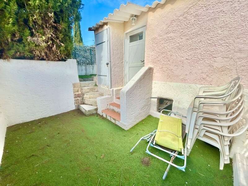 Appartement à FREJUS