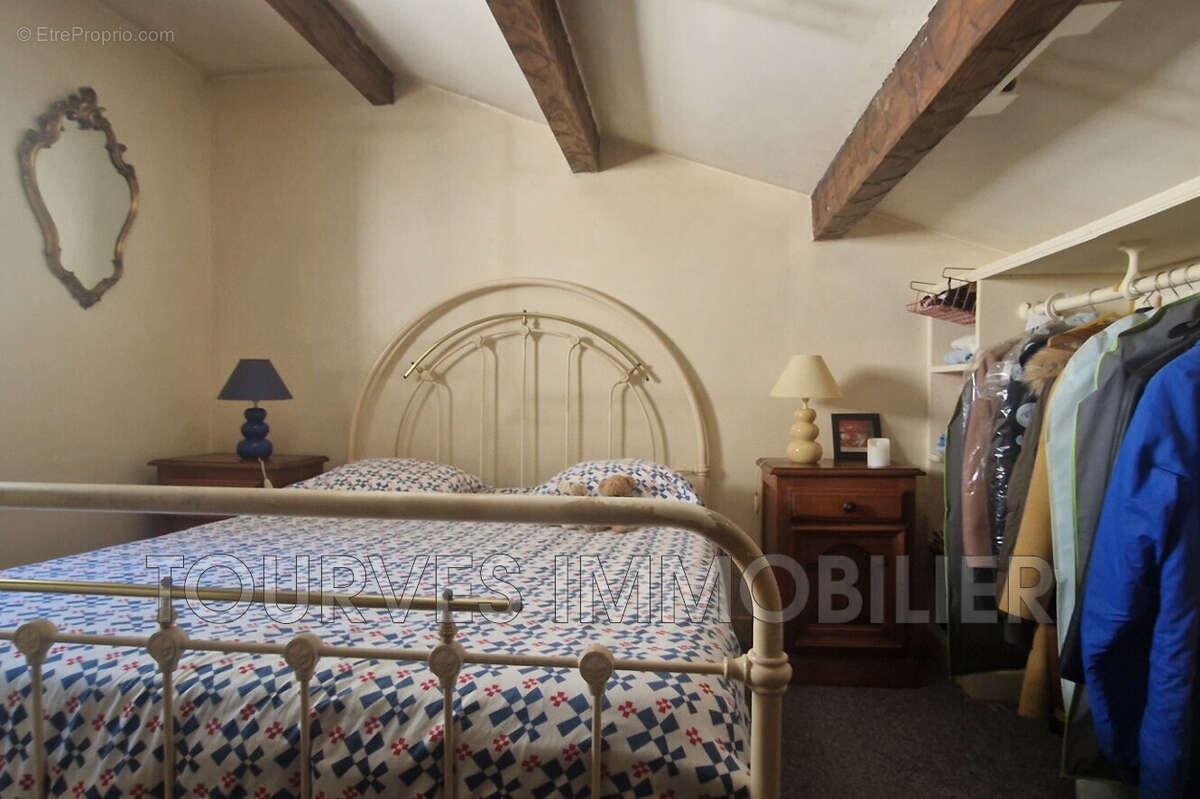 Maison à TOURVES