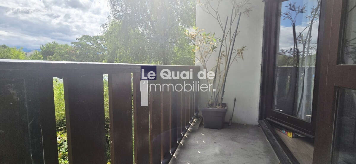 Appartement à LA TRONCHE