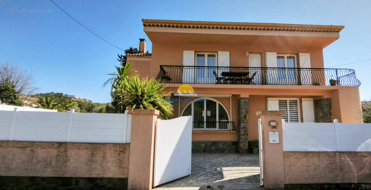 Maison à SAINT-RAPHAEL
