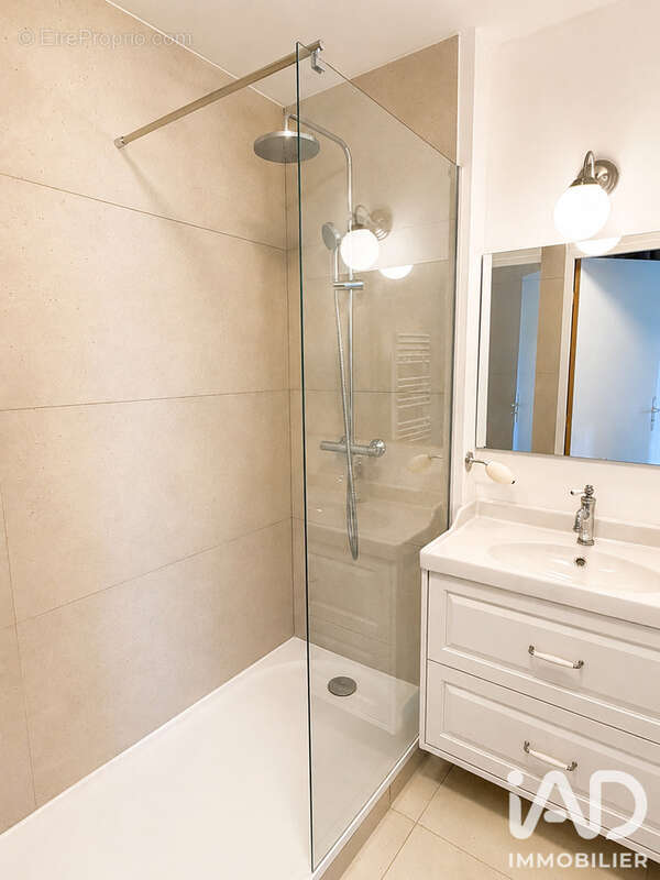 Photo 7 - Appartement à CENON