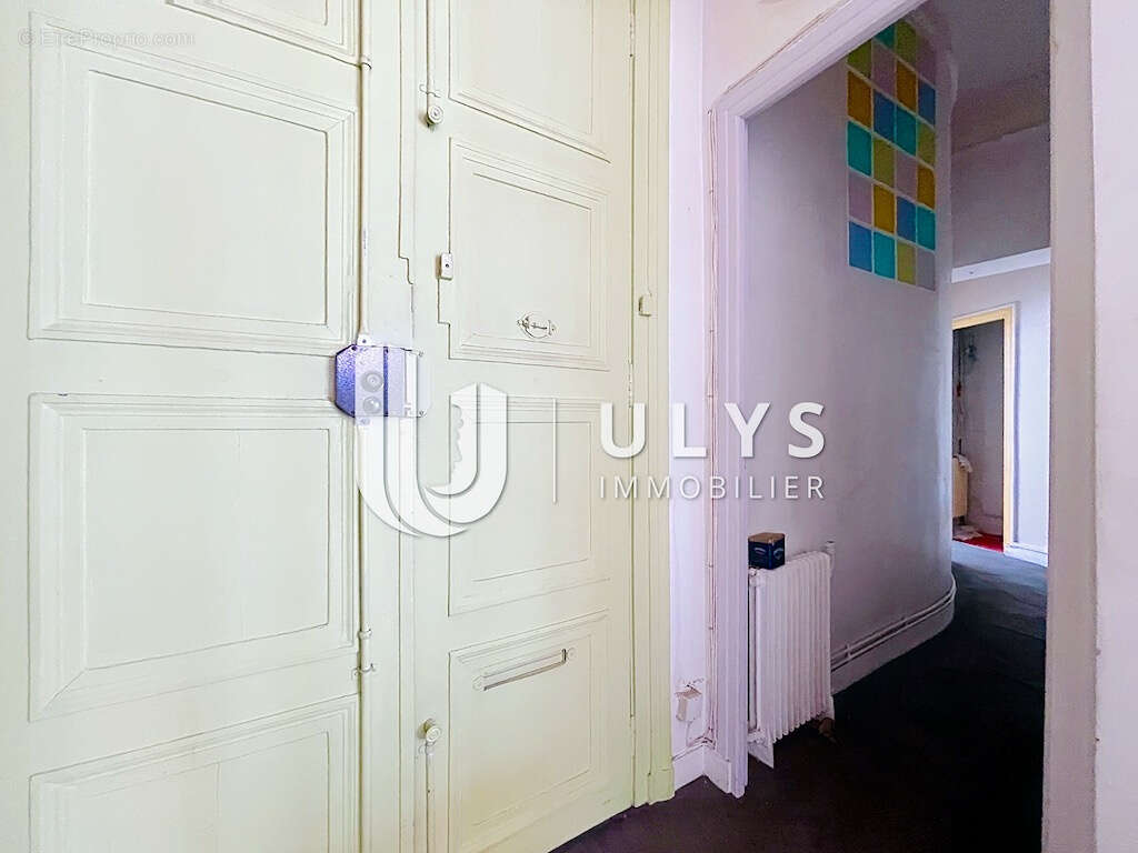 Appartement à PARIS-2E
