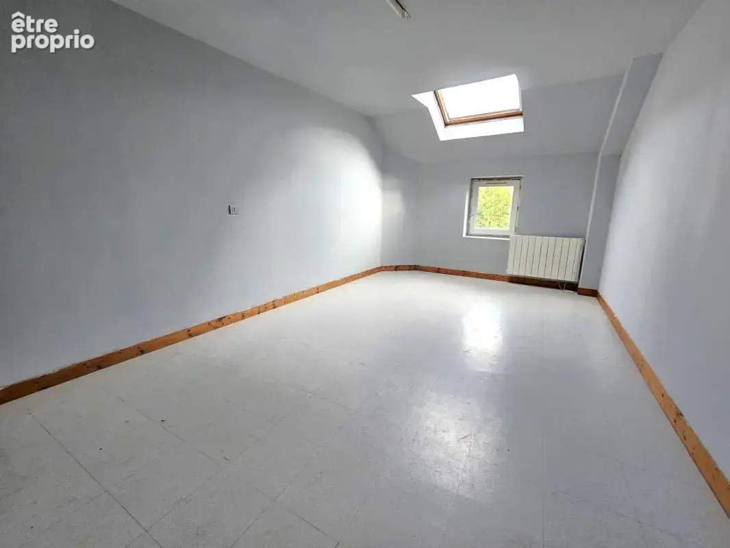 BAISSE DE PRIX Maison de bourg 2 chambres VARADES - photo 5
