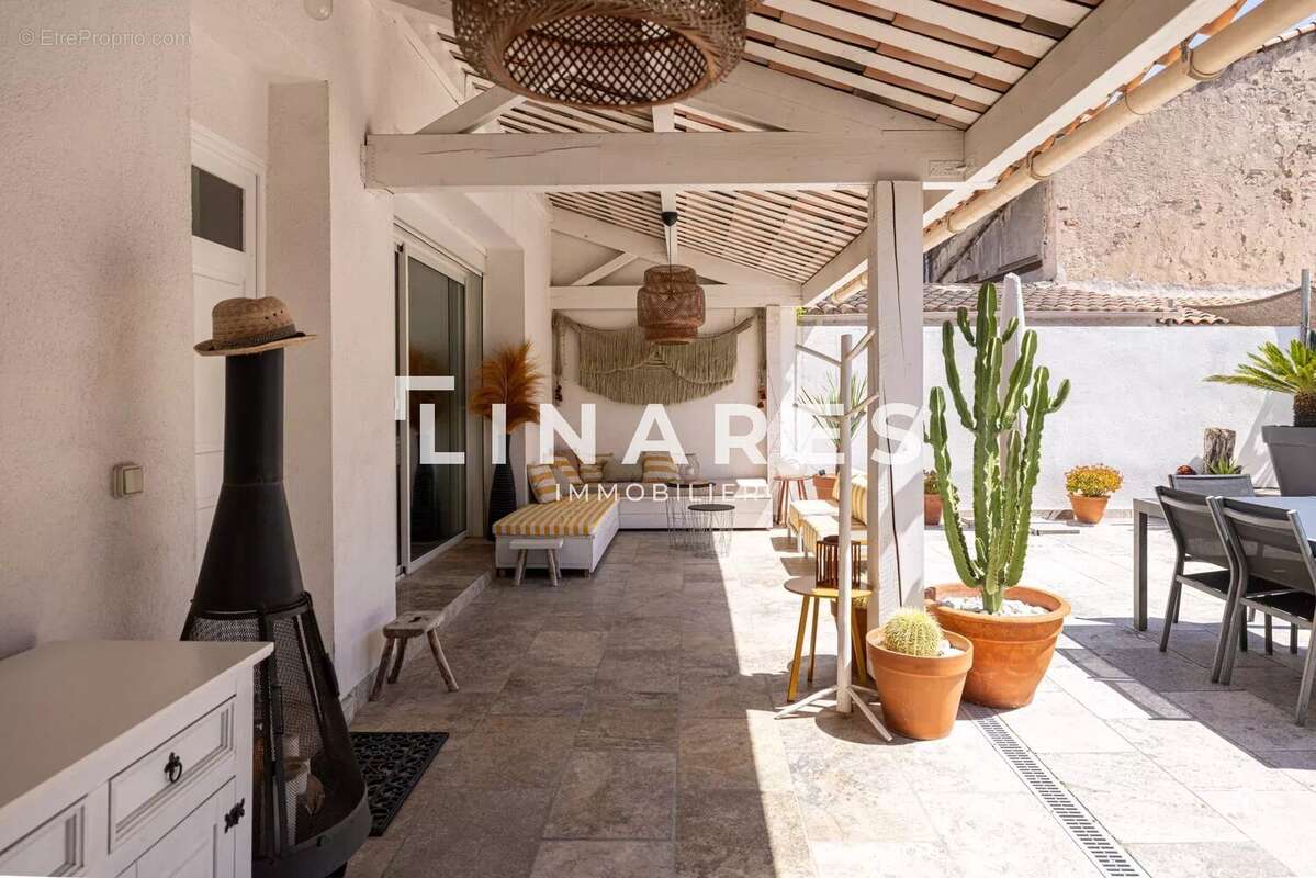 Maison à MARSEILLE-9E