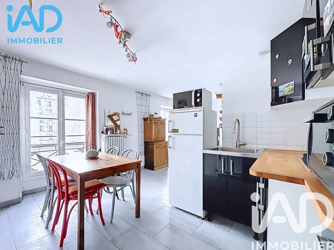 Photo 3 - Appartement à PARIS-10E