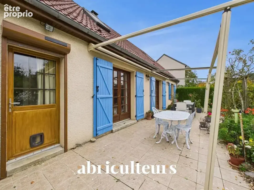 Maison avec jardin arboré en vente à  Châteaudun (28200) - photo 3
