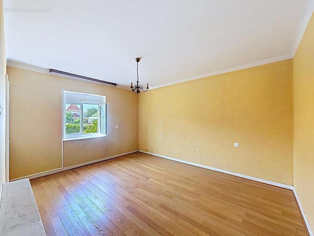 Appartement 80 m² à Hagondange  - photo 6