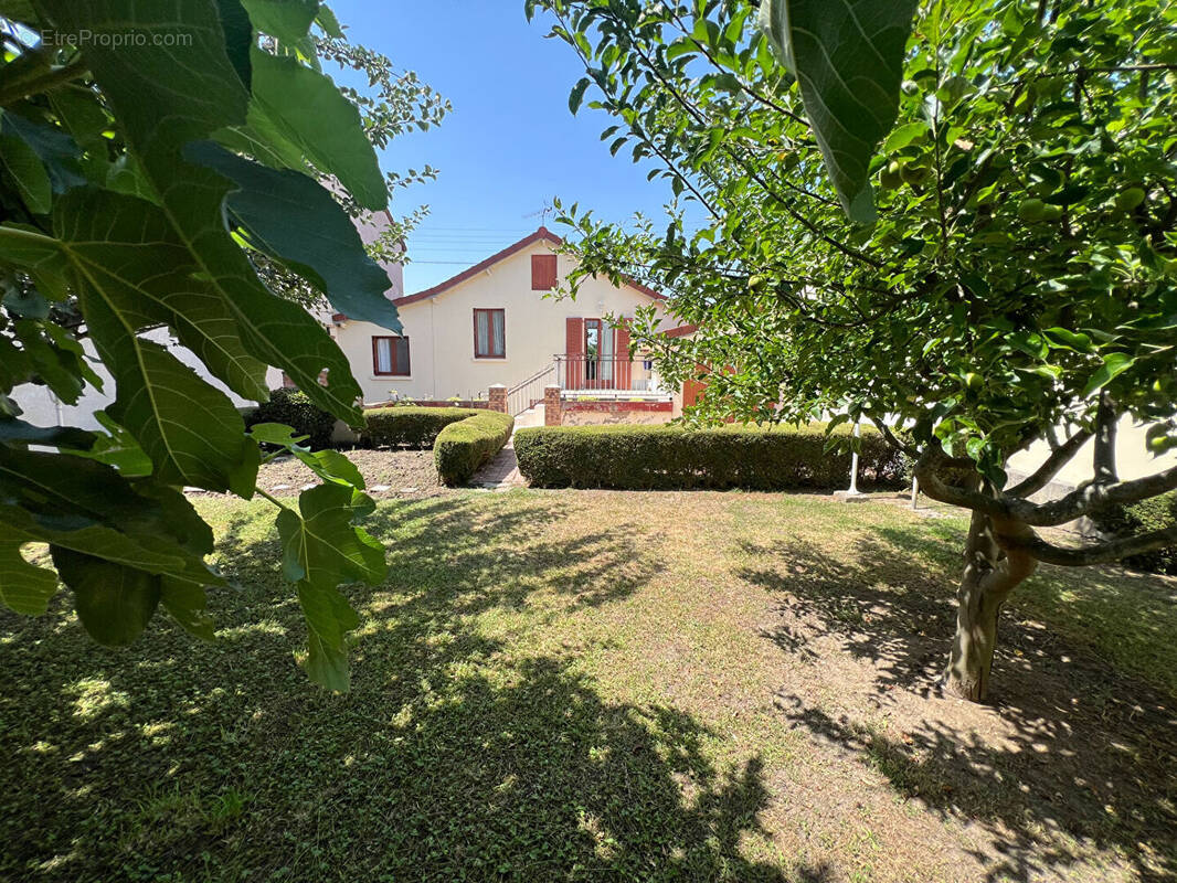 Maison à MITRY-MORY